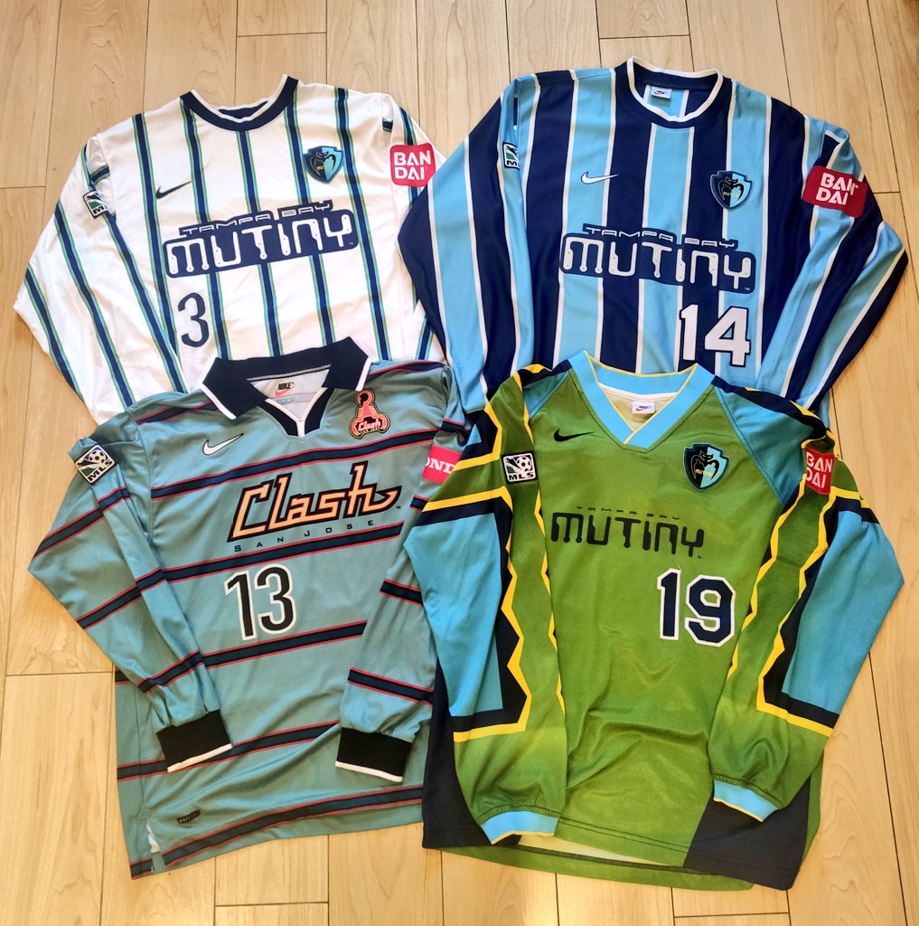 elclasicokits's tweet image. The best of my MLS collection 🤩

Match worn/issue '90s long sleeves, it doesn't get much better!

Desperate to add a couple more this year.🤞
