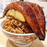 ボリューム満点の鰻と卵焼き!大阪市にある「そびえる鰻玉丼」