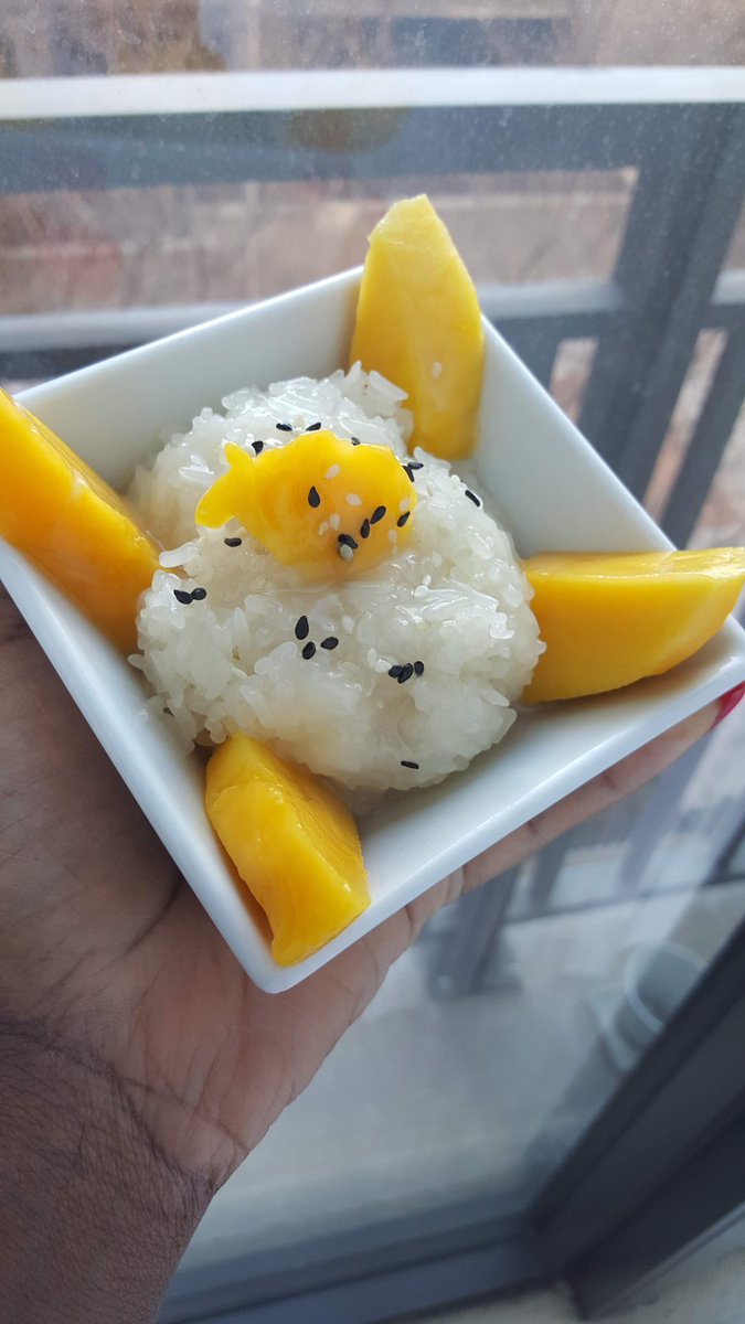 La ComTess tweet media