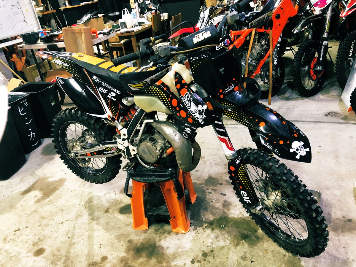NiiQRider's tweet photo. オシャカワカッコよバイクになりました😎🥰☠️
#madfish
#ファッションオフローダー
#水玉 https://t.co/T4S6LcIdZo