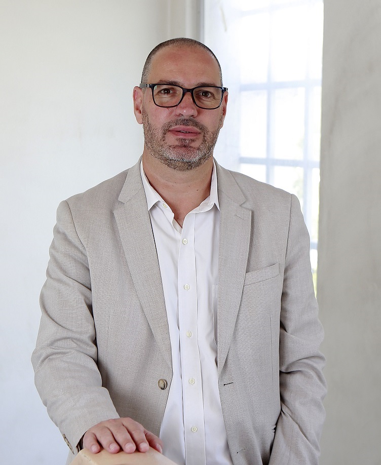 Javier Kupfer, de <a href="/TechnoSystems_/">Technosystems Chile</a>, señala cómo ha evolucionado el negocio de este reconocido canal nacional. Lea esta entrevista en bit.ly/3GRynUm