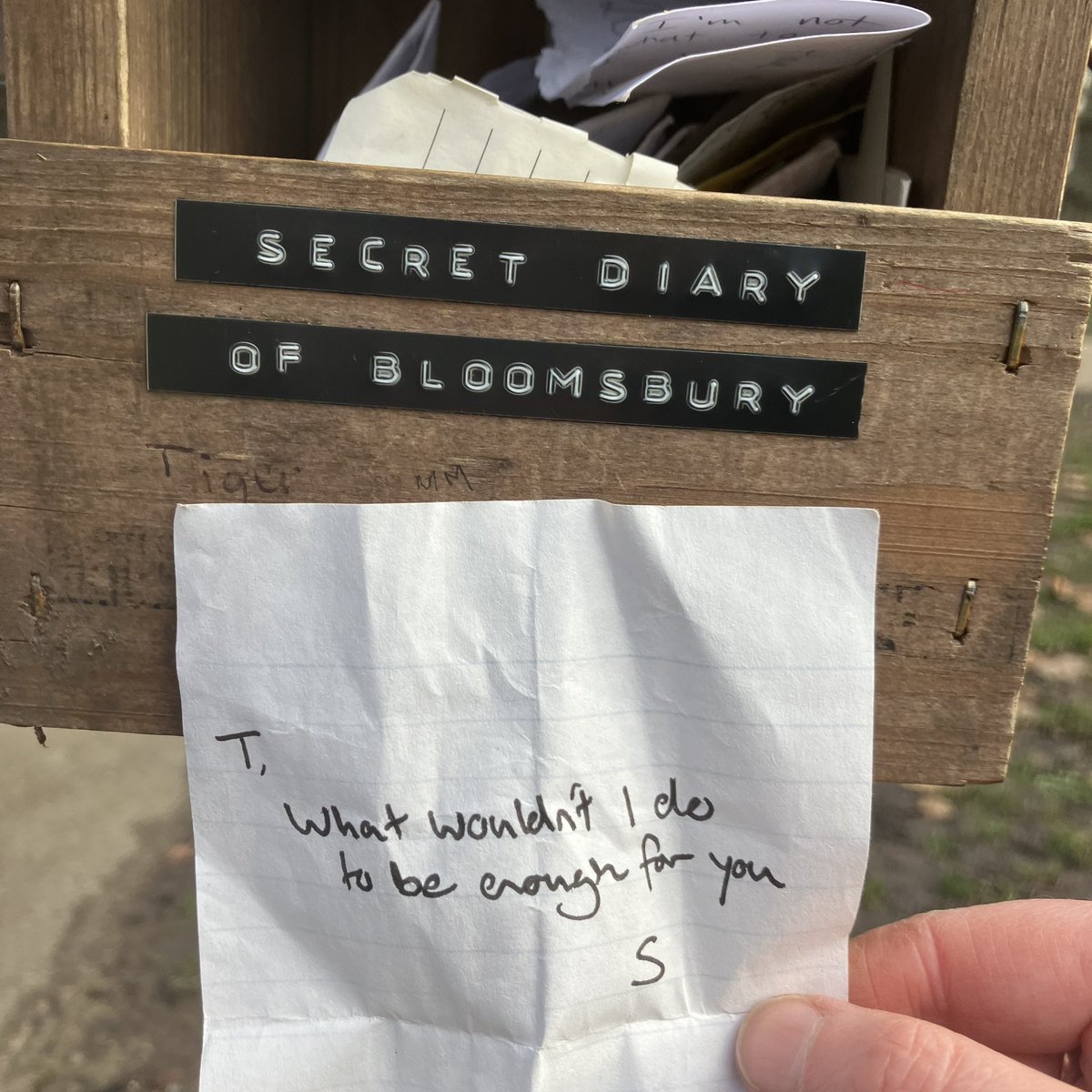 BloomsSecret's tweet photo. ‘What wouldn’t I do to be enough for you.’

#BloomsburySecrets https://t.co/RG60FmsggD