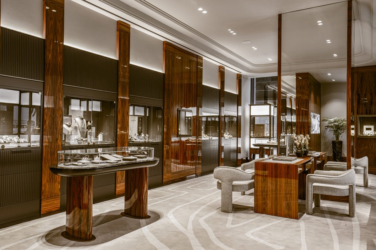 Quadran, Galataport
Planlux participated in the development of architectural lighting design scheme for Quadran, Galataport, Istanbul. 
Interior architecture by Toner Architects.  #lightingdesign

Find out on our website!
ow.ly/f4fg50MuMIS