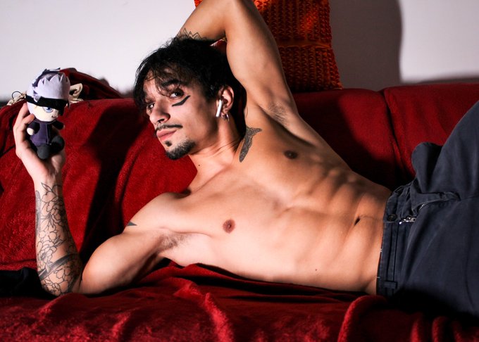 Hey there, 50% promotion? Who did it? YEAH ME?? https://t.co/yN89xAxyX1 
#malochico #onlyfans #onlyfanspromo