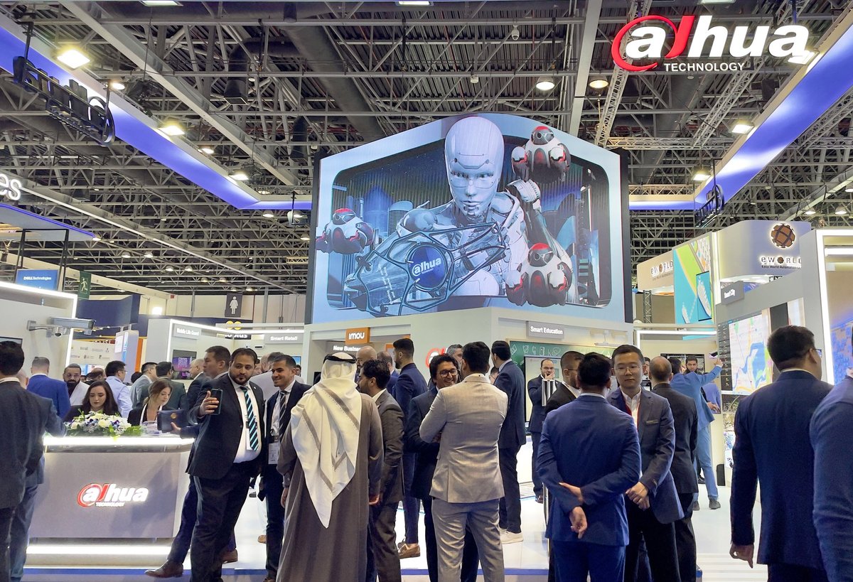 DahuaHQ's tweet image. You must have seen our huge curved screen at the #Intersec exhibition!🤩
In addition to the naked-eye 3D technology, we also showed the latest solutions and products. Come and visit us on booth S1-E11!
#dahua #intersec2023