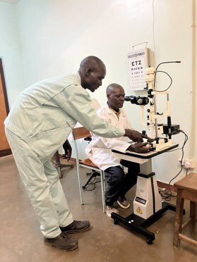 Kamoxy2's tweet photo. Thanks π @AttoGladys and Mzee #Augustine for receiving Eye π Equipments meant for #Matany Hospital. https://t.co/1Z2gwvZX1f