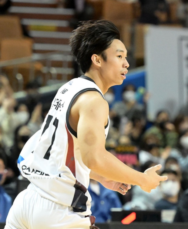 baekpd1983's tweet photo. 🔥Sean Dave Ildefonso ✭Welcome to KBL ✭ KBL Debut Game highlights!!

📽  https://t.co/Uenio6msZO

🙏Please subscribe and like my channel.

#SeanDaveIldefonso #Ildefonso #KBL https://t.co/ZWYVaEMcSM
