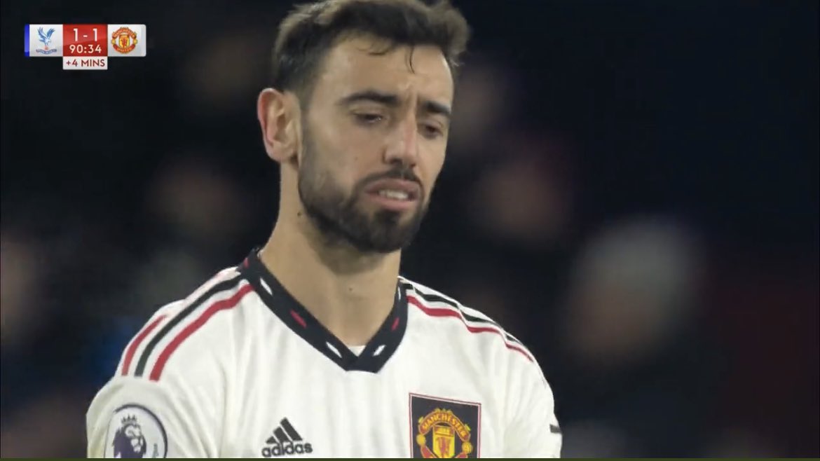 Beniesta_'s tweet photo. Photo of the night

Most unlikeable player in the league https://t.co/osQT6TSUut