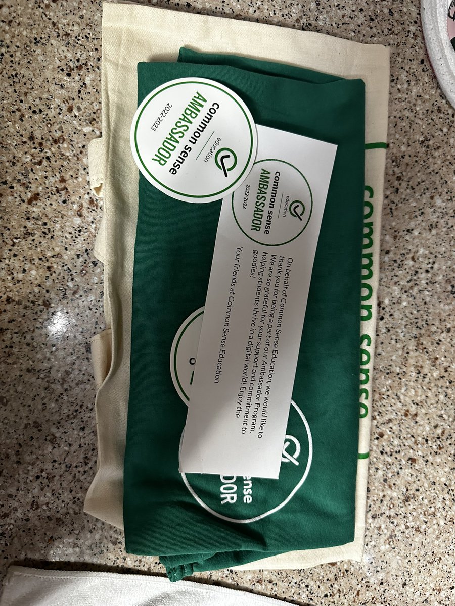 MissMirandaRamirez tweet media