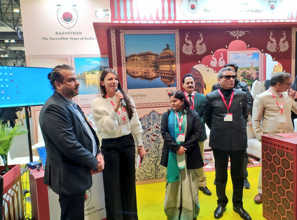 InterfaceSpain's tweet photo. 📍 Comenzamos el segundo día de @fitur con una agenda completa de reuniones, degustaciones gastronómicas, juegos y mucho más! 

¡Sígue nuestro Instagram y no te pierdas ninguna novedad!

#InterfaceEnFitur https://t.co/7SFfGi1pBq