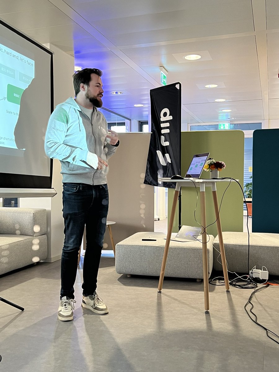 Grainne Wafer tweet media