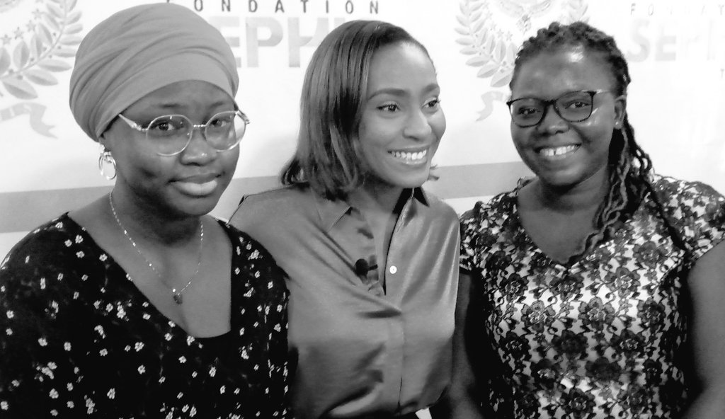 AAyebadjeveve's tweet photo. Une superbe journée de partage d'expérience avec Mme #SephoraKodjo. La persévérance et la culture de l'excellence.
"Stratégie ou manipulation ?Toujours et toujours de la stratégie".
Merci à #sephistogo et #youth4youth https://t.co/pQQUToCoEF