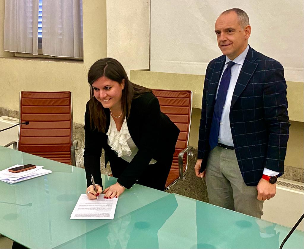 toscananotizie's tweet photo. #Formazione e #lavoro, siglato il patto locale per la provincia di #Lucca

▶️https://t.co/qIuxeWoGy7 https://t.co/301Sij6aOa
