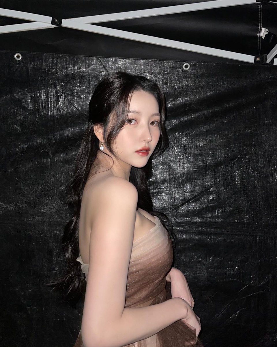 Butler_2J's tweet photo. 쏟아지는 소원이 사진들에 정신을 못차리겟네ㅠㅠ https://t.co/5Iqqpew6Ep