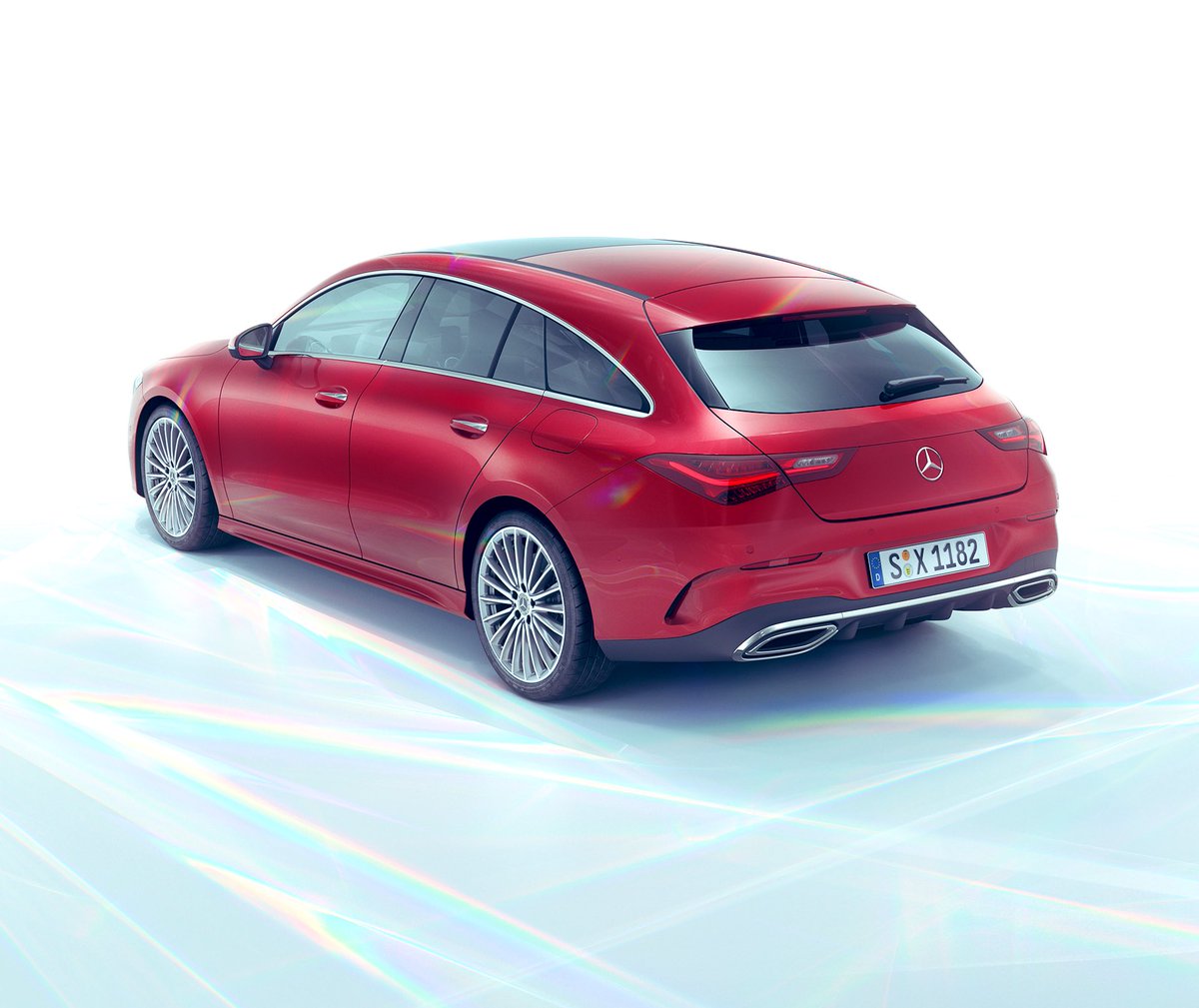 automotorcope's tweet photo. Nuevo #CLA #MercedesBenz ha renovado su #berlina y #ShootingBrake familiar con tecnología más próxima a los Clase C y S. En cuanto a #motores se mantiene la gama #gasolina #diesel #microhibridacion #ECO #PHEV #250e #hibridoenchufable #AMG acabado Street Style #Coches #Novedades https://t.co/Kg0ua4jWaT