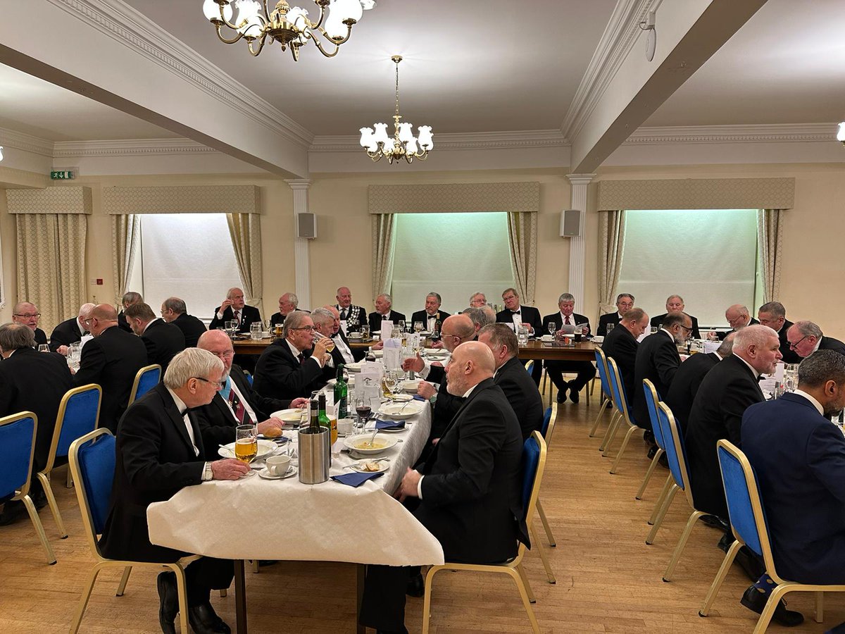 Brethren of <a href="/StJamess448/">St James's Lodge</a> and guests enjoying the festive board at the proclamation of WM Mackrell