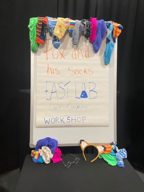 levelcentre's tweet photo. Our latest #ResidencyArtists are East Lab Dance Co. This week it's been all about the Fox. And his Socks. Oh and a mole...!
#LevelResidencyLab #DanceCompany #FamilyFriendly #MultiSensory #ChildrensTheatre #Storytelling #CommunityDance #CreativeArts #Choreography #DanceWorkshop https://t.co/0fjyoqgU08