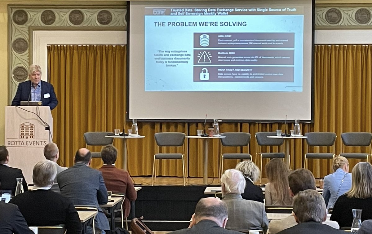 ITS_Finland's tweet image. Next on stage @dahlberg_tomi talking about Fact Wallet from DBE Core.
The hot topic is the Fact Wallet, the use of which was highlighted for us by Tomi Dahlberg. Thank you very much!
In the future, we will most certainly use services where Fact Wallet is needed. 

#DigiLog2023