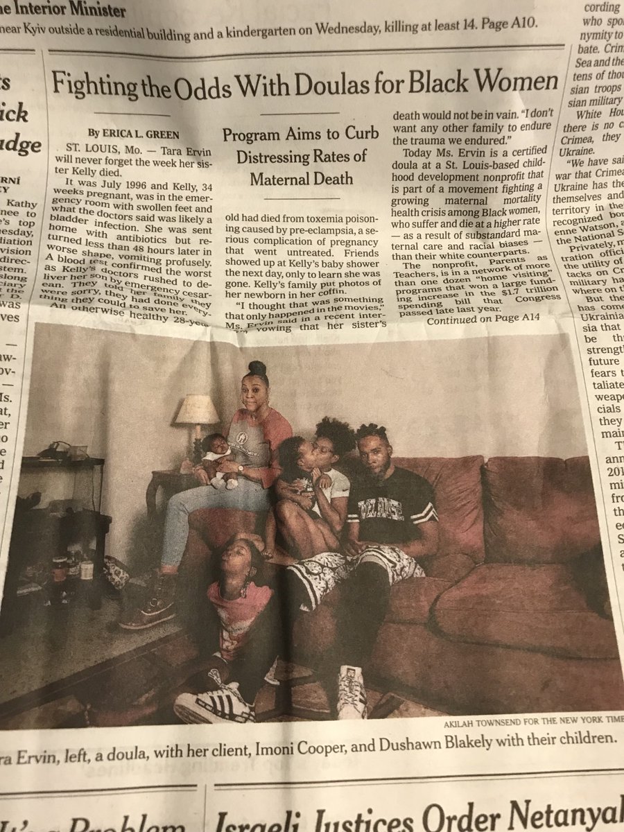 Great to see community-based doula care featured on the front page of the NYT! ⁦@SheelaMaru⁩ #maternalhealthequity