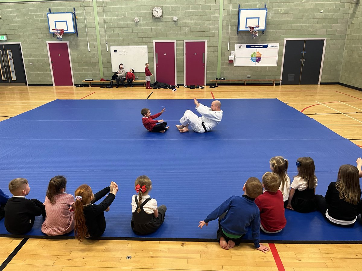 Fife Active Schools (@fifeactivesch) on Twitter photo 🥋<a href="/destinationjudo/">Destination Judo</a> TASTERS🥋
Fantastic to have Destination Judo deliver the first Kennoway PS taster session👏🏻
⭐️Increased lunch time provision
⭐️24x new active participants
⭐️School➡️Club links created
A huge thank you to Destination Judo for support the Levenmouth Cluster💜 🥋<a href="/destinationjudo/">Destination Judo</a> TASTERS🥋
Fantastic to have Destination Judo deliver the first Kennoway PS taster session👏🏻
⭐️Increased lunch time provision
⭐️24x new active participants
⭐️School➡️Club links created
A huge thank you to Destination Judo for support the Levenmouth Cluster💜