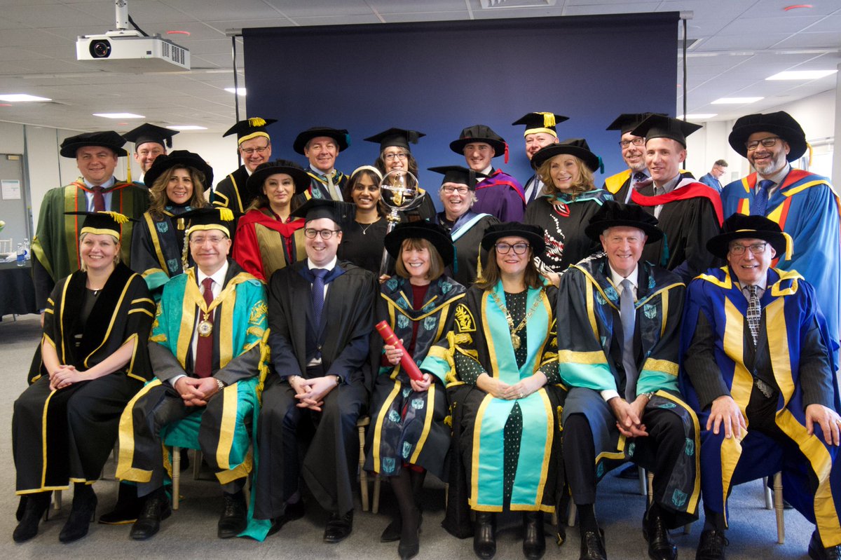 Uni of East London tweet media