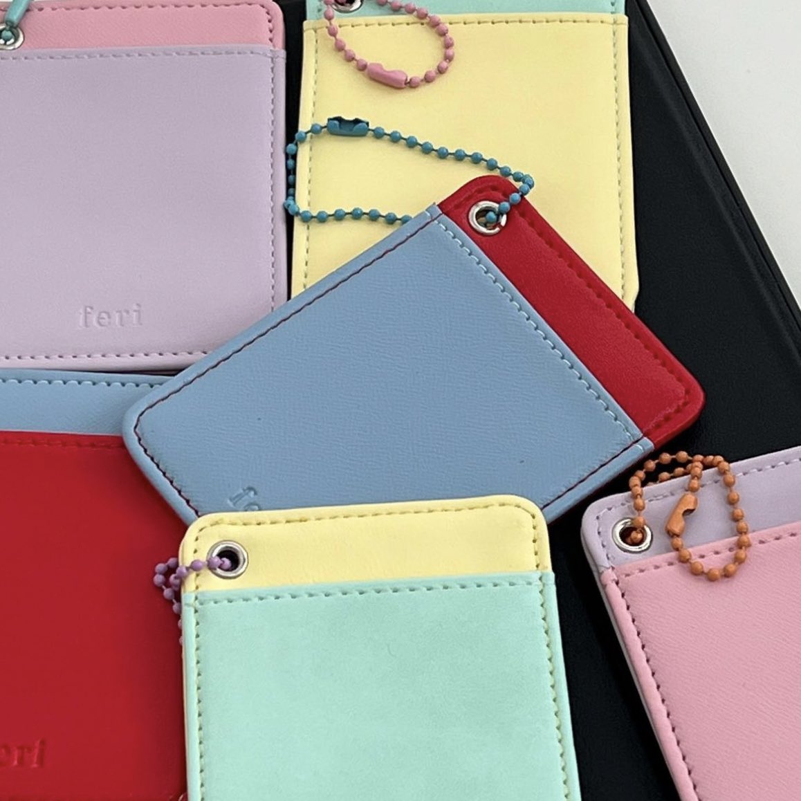 blueblo0ms's tweet photo. card holder ก้สีน่ารักมากก 150บาทเองคับ เยี่ยมสุด ๆ 🥹👍🏻 https://t.co/bD0ZAElSP4 https://t.co/Ms489IZ7ee