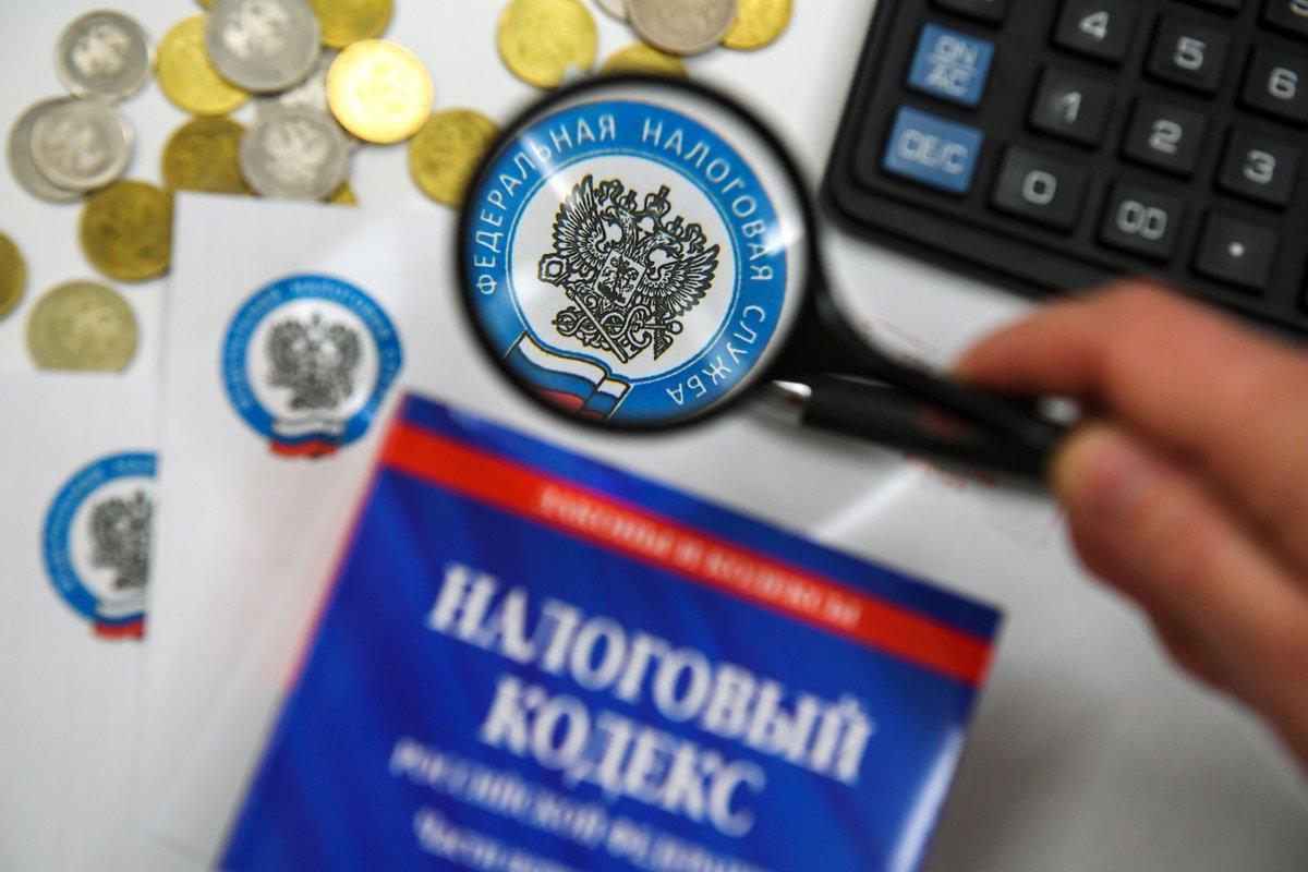 Любое существенное изменение налоговой системы должно начинаться с анализа эффективности расходов бюджета - эксперт Елисей Леонов, Институт Гайдара.

#ИнститутГайдара #ИЭП #экономика #бюджет #дефицит #налогообложение #неравенство #минфин #силуанов 
iep.ru/ru/kommentarii…