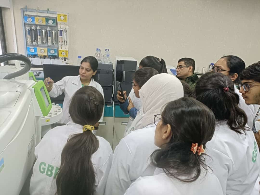 gbrc_gujarat's tweet image. Glimpse of Day-4 activities of Hands-on training program on "Analytical techniques" at @gbrc_gujarat. Jointly organized by @gbrc_gujarat & @gujvidyapith. Sponsored by @gsbtm.After training sessions, participants visited the GBRC research facilities.
#kaushalya #Training