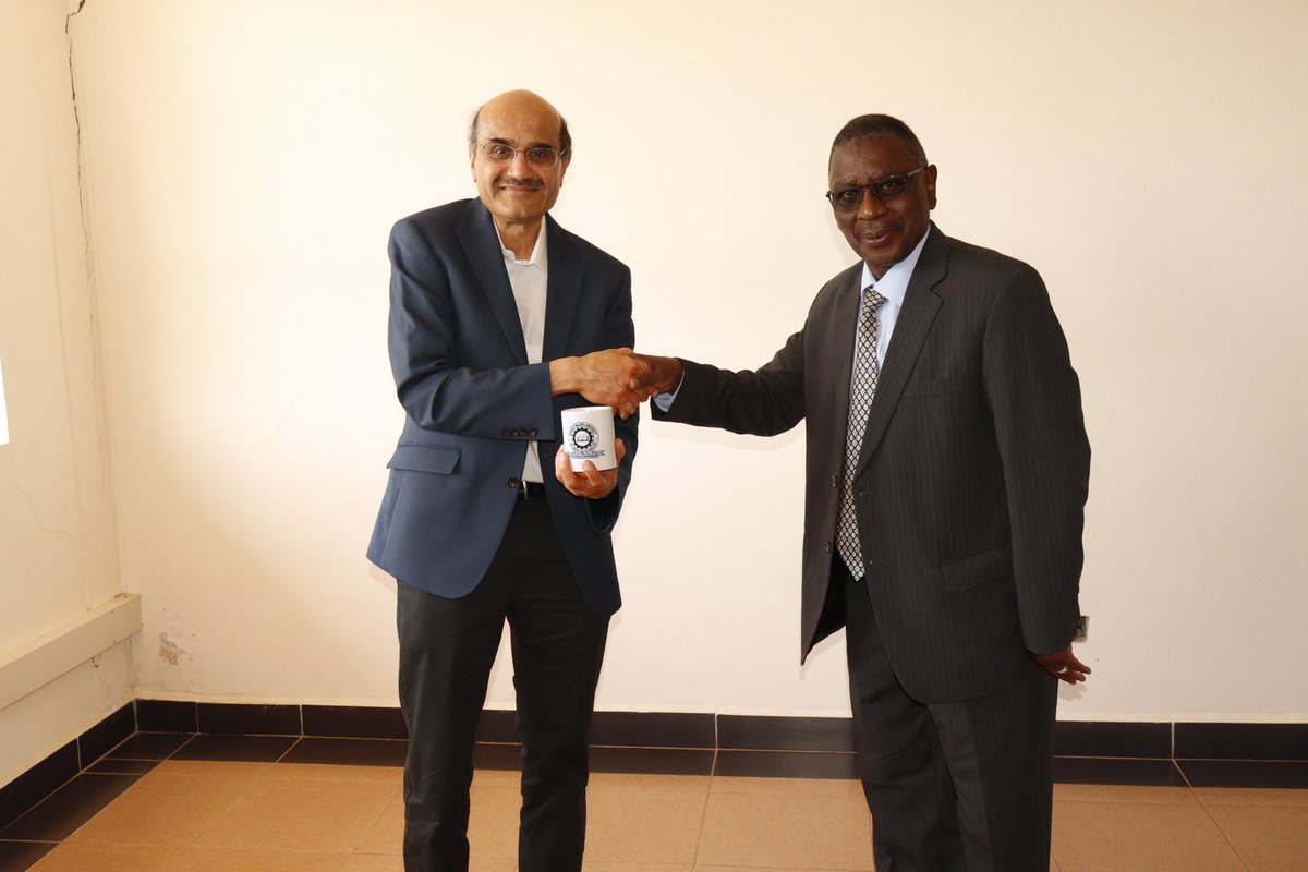 MMUST_Kenya's tweet photo. MMUST hosts Prof. Yash Mahida and Mr. Joshua Hawkins from the University of Nottingham, courtesy of Kenya-UK Health Alliance, to explore potential areas of collaborations.
#WelcometoMMUST #Partnerships #IChooseMMUST https://t.co/8zaVxw7dJp