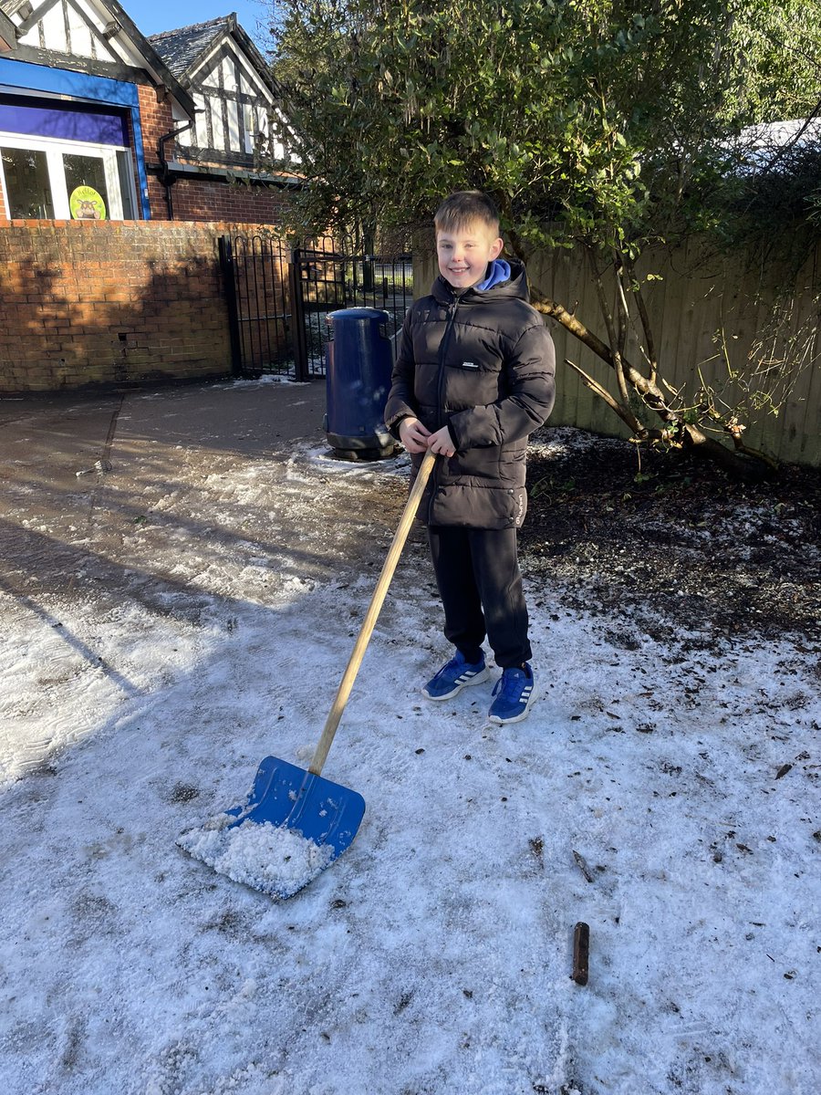 Mrs Mackenzie tweet media