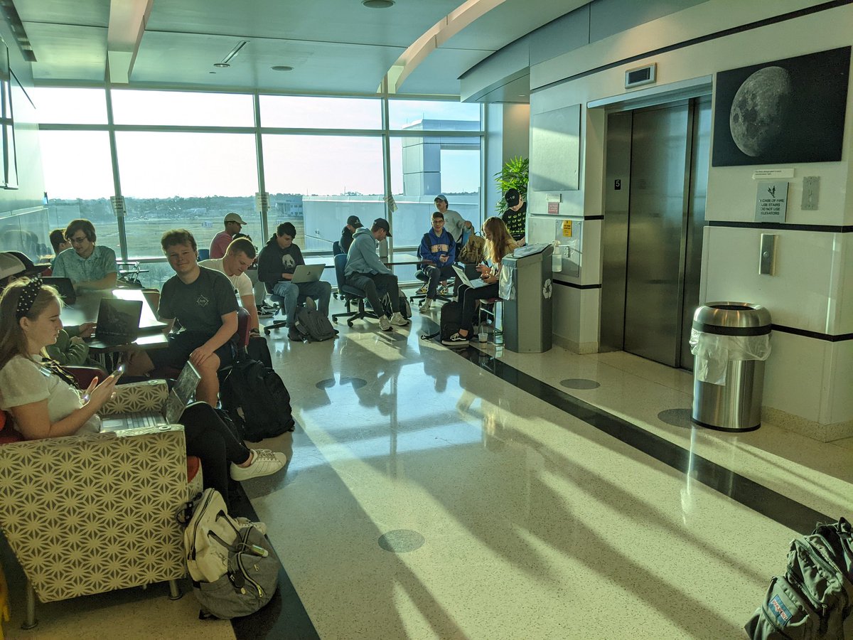 It's Caitlin tweet media