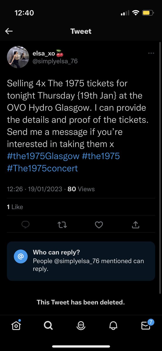 AmyBarbour2001's tweet photo. BEWARE: Scammer selling tickets for the 1975 tonight in Glasgow.

She had proof of tickets, my boyf transferred £90 then another £10 for “transfer fees”. She was then asking for personal information from him and blocked him. She hasn’t sent the tickets and now has blocked me. https://t.co/9vWBe7DKUA