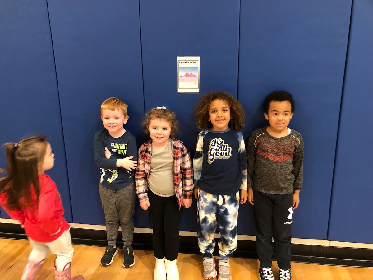 HandleyCTEClass's tweet image. Buildings around the world.