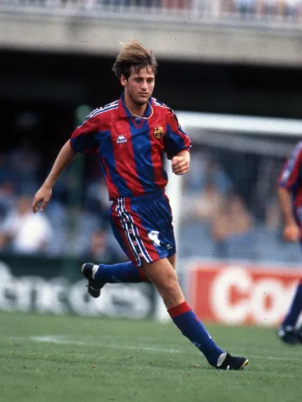 cascarinos_'s tweet photo. 🚨Christiansen, Guerrero, Cañizares e Imaz, novedades de Clemente para el amistoso del miércoles frente a México. El delantero de Barça B podría ser el primer jugador de 2ª que juega con la @SEFutbol desde 1963 (Domínguez, Levante). 
Recorte: MD #Liga9293hoy https://t.co/kgBVQzF6Ny