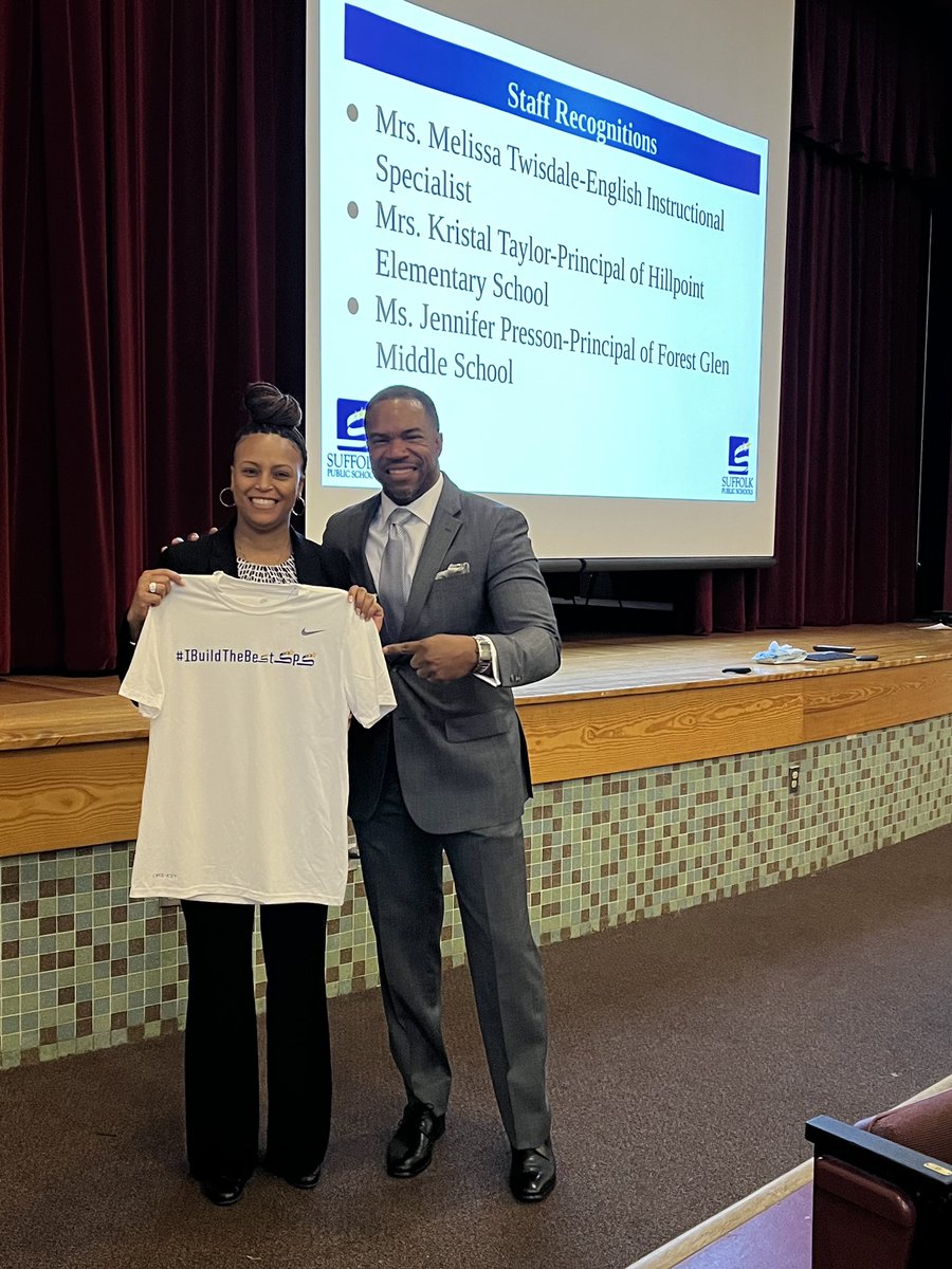 drjbg3's tweet image. Congratulations to our @SufVAschools Leaders for their outstanding service to our students, staff, and school community! Thank you to Mrs. Twisdale for working with All District Reads, Mrs Taylor for your Academic Review and Ms. Presson for your observations! #SPSCreatesAchievers