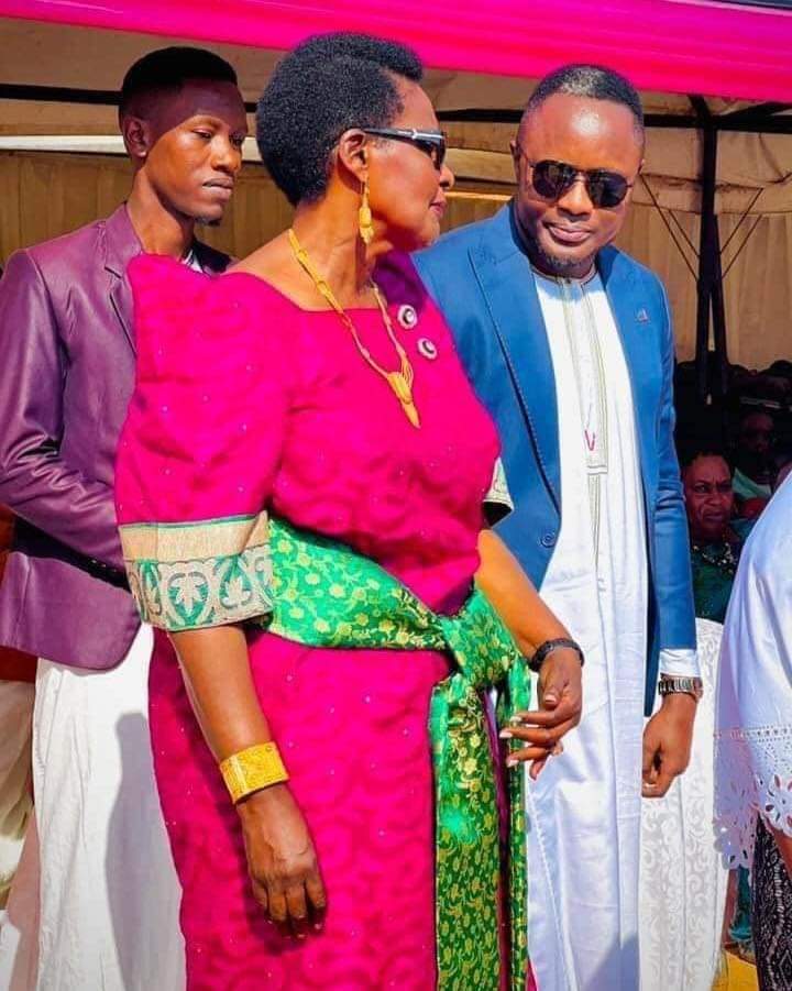 Amelia Kyambadde tweet media
