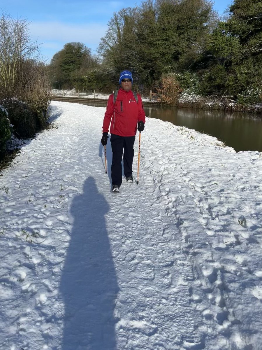 RedKiteNW's tweet photo. Just when you think there are enough reasons to take up Nordic Walking another one just falls from the sky… @BritNordicWalk @INWA_FEDERATION https://t.co/GLQivIE9Rv