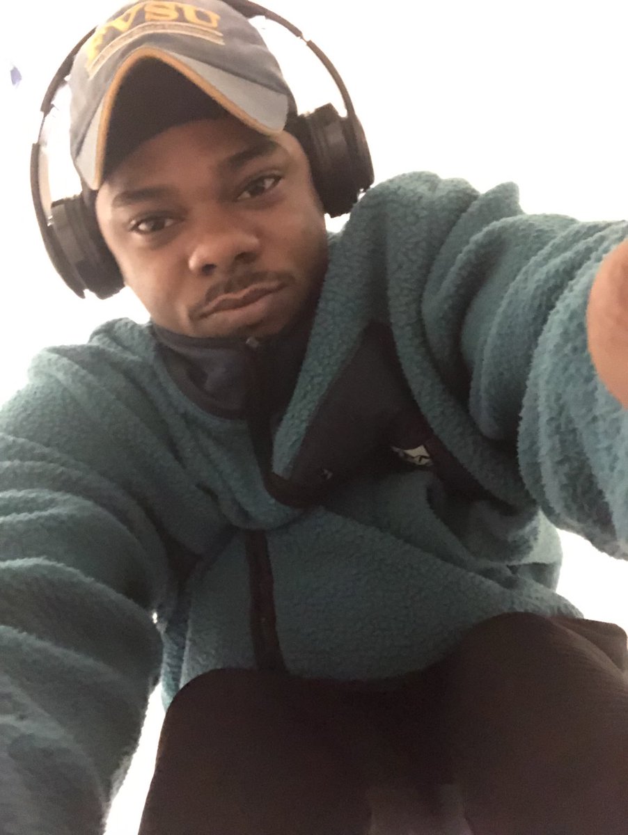 ManisJustMan's tweet image. 🦉👴🏾🛎🧢📊⛲️🗞 EKaroo &amp;amp; GoodMorning #FVSU #FVSC #Pickup #16-17