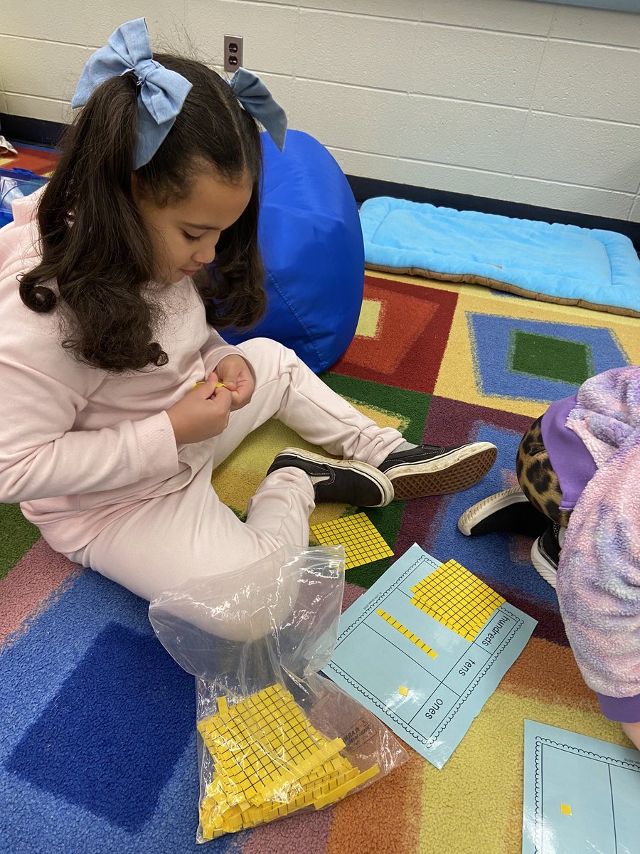 Ms. Lennon tweet media