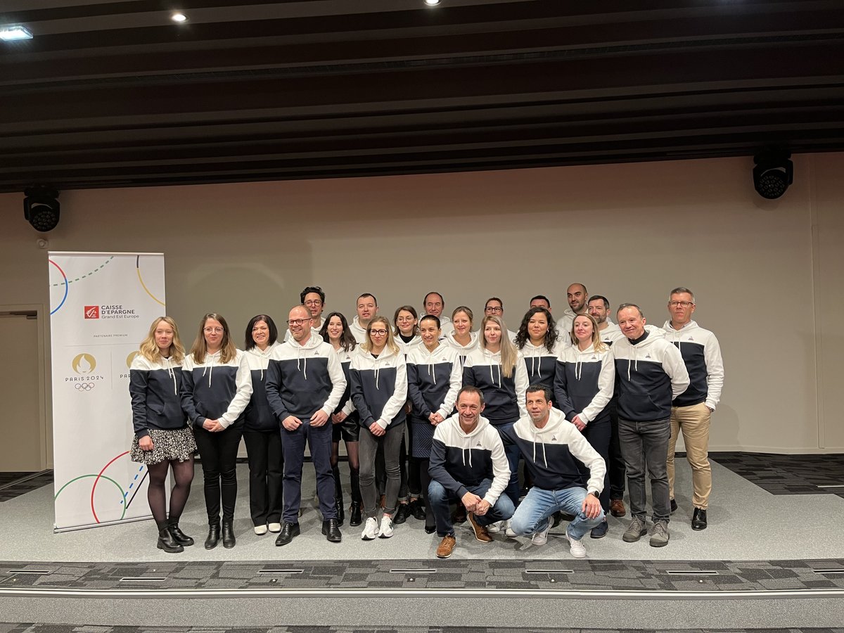 Partenaire premium des Jeux Olympiques et Paralympiques de <a href="/Paris2024/">Paris 2024</a>, nous réunissons aujourd’hui nos candidats volontaires pour une journée d'échange autour des valeurs du sport et du partage 🏅

#PartenairePremium #vivementparis2024 #VousEtreUtile