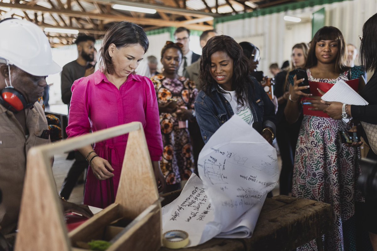 GERinNigeria's tweet photo. #ThrowbackThursday
Carpentry, masonry and plumbing - these are highly demanded jobs that offer great opportunities. These jobs are taught at the FOCI Skills Academy, that German Foreign Minister @ABaerbock visited recently. @gizNIG_ECOWAS https://t.co/8krLKndXXj