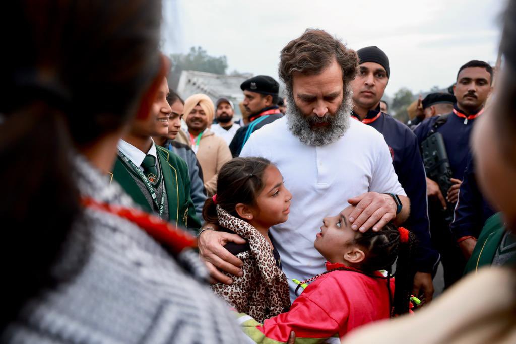 कांग्रेस की भारत जोड़ो यात्रा पहुंची जम्मू-कश्मीर- Congress' Bharat Jodo Yatra reaches Jammu and Kashmir