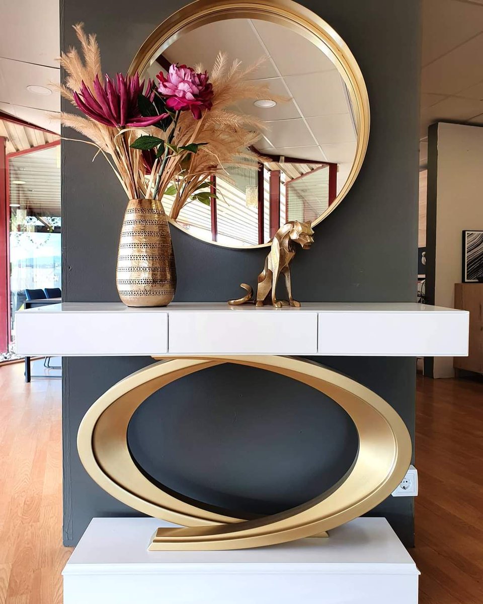muebles_catalan's tweet photo. ¿Quieres crear un primer impacto de ensueño en la entrada de tu casa? 👇

¡Déjanos inspirarte con recibidores que van a enamorar a simple vista! 😍

📍 𝗠𝘂𝗲𝗯𝗹𝗲𝘀 𝗝𝘂𝗮𝗻 𝗖𝗮𝘁𝗮𝗹𝗮́𝗻: Polígono Industrial Los Ventolines. Pilas (Sevilla) ☎️ 954 75 01 89 https://t.co/hIskGX9Xeh