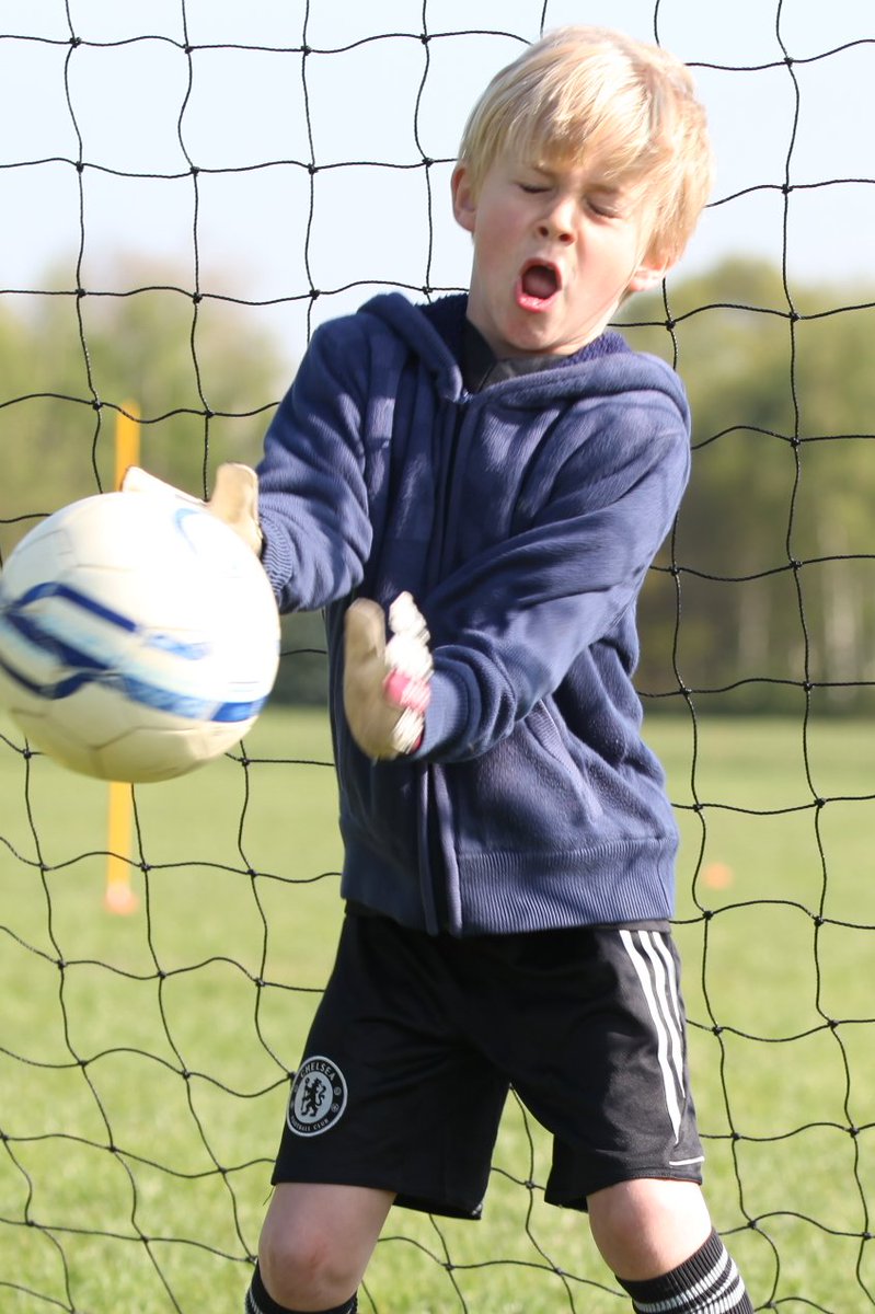 February Half-term &amp; Easter Hols Kids Camps - earlybird discounts available but hurry ... mailchi.mp/openairfit/feb…