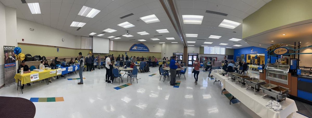 lookoutcu's tweet photo. We are enjoying the Resource fair here at the College of Eastern Idaho. Interacting with students, faculty, and staff as they get together and see what the college has to offer. Many students and staff are excited about the spring semesterπ
#treadfearlessly
CEI Student Life https://t.co/znc2wWFNoP