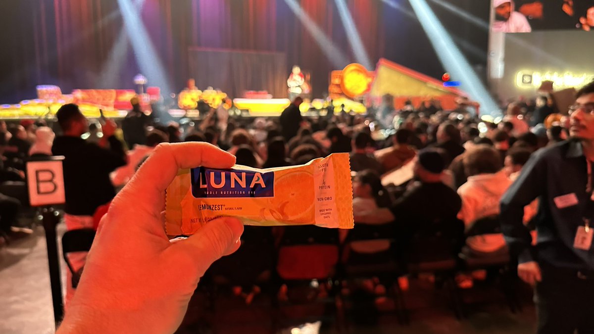 When you’re lactose &amp; gluten intolerant at <a href="/airrack/">Airrack</a>’s pizza party 🍕