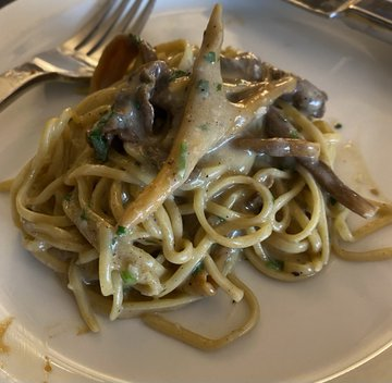 MasroorAnwar13's tweet photo. Amazing food at Straker’s London
Must book well in advance for dinner
#foodphotography #Foodie #eatingout #londonrestaurant #foodpo https://t.co/vBwItkp7qK