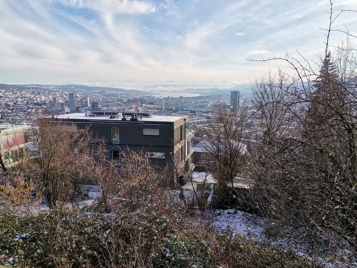 michal_juricek's tweet photo. The @JuricekLab not only enjoyed great science and ideas exchange but also beautiful views over Zurich. Thank you #PiMag team for a great time, looking forward to more! @ETH_en @NanotechSurfLab @UZH_Chemistry https://t.co/V5W8URRQXh