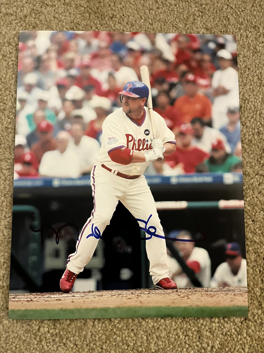 mjs80377's tweet photo. Thanks to @ThisFansView for hosting  @Phillies Works Series Hero Matt Stairs last night! Thanks to @carlscards @flyboys1974 @laurenh903 @JohnOBrien51902 for a great show! #Hobby #Collect #Autographs #WorldSeriesChampion #RingTheBell https://t.co/3kbZ7xhSPE
