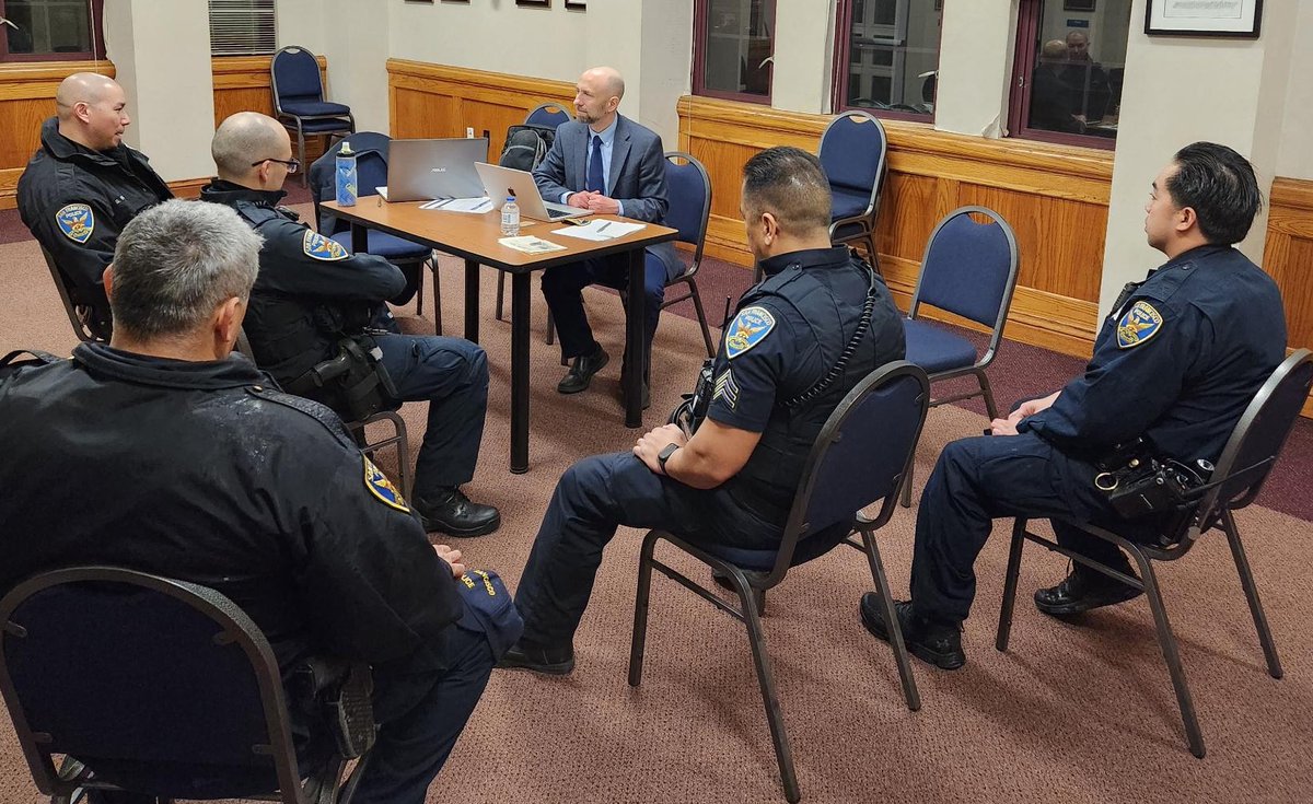 Joel Engardio tweet media